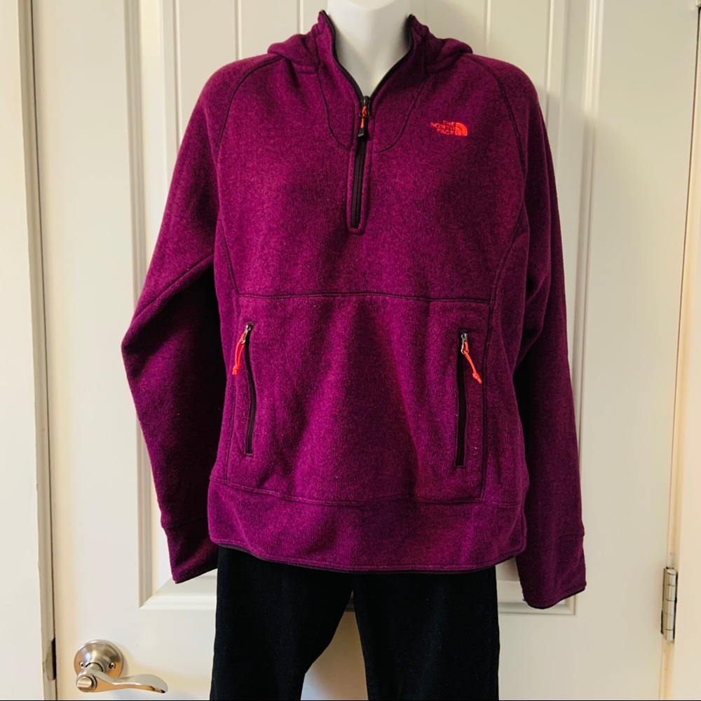 north face | magenta pullover M